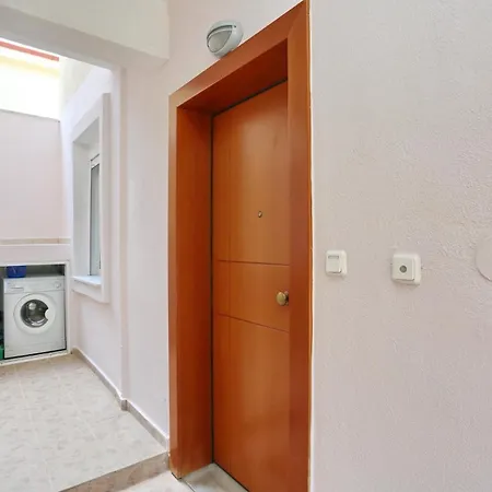 Family House *